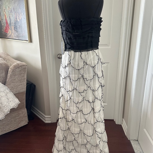 Frascara Silk long gown - Picture 4 of 10